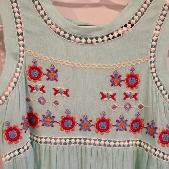 TRIXXI GIRL Hi-Lo Sleeveless Girls Mint Green Gauze Dress Embroidered. NWT - Picture 3 of 9